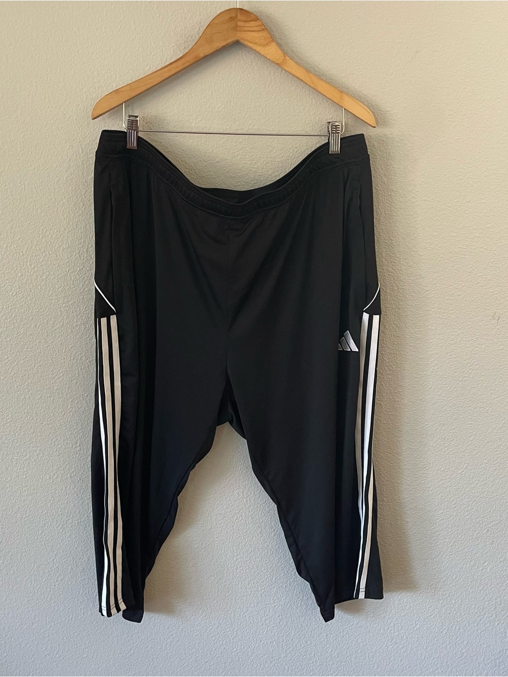 Adidas Aeroready Crop Slim Fit Coupe Slim Pants Size 3XLT2 Black
